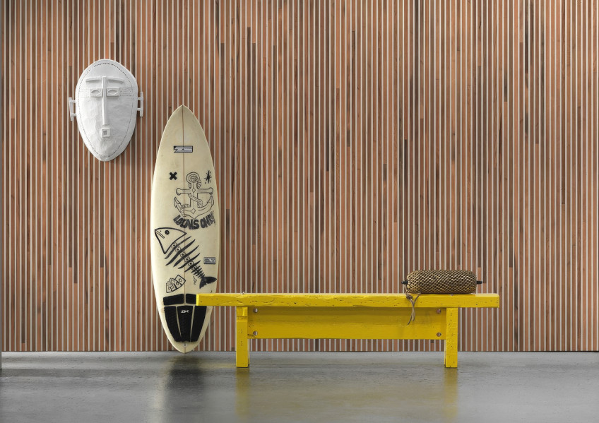 Wallpapers in various wood, stone, concrete and leather looks