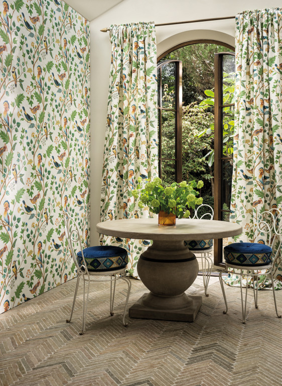 Osborne & Little Wallpaper Mayani-14675 Osborne & Little Wallpaper Mayani-14675