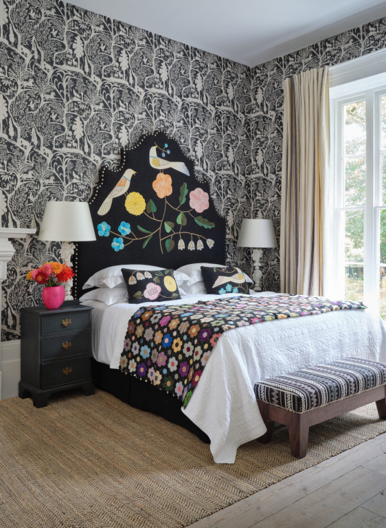 Mindthegap Wallpaper The Enchanted Woodland-16035 Mindthegap Wallpaper The Enchanted Woodland-16035