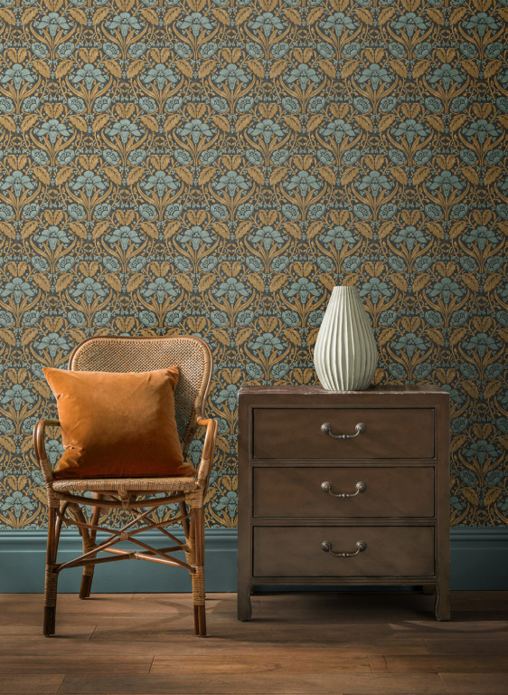 GP & J Baker Tapete Iris Meadow-16578