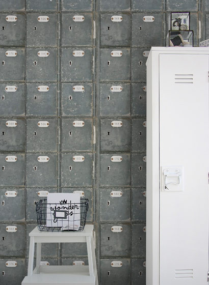Tapete Locker Room von MINDTHEGAP-3224 Tapete Locker Room von MINDTHEGAP-3224