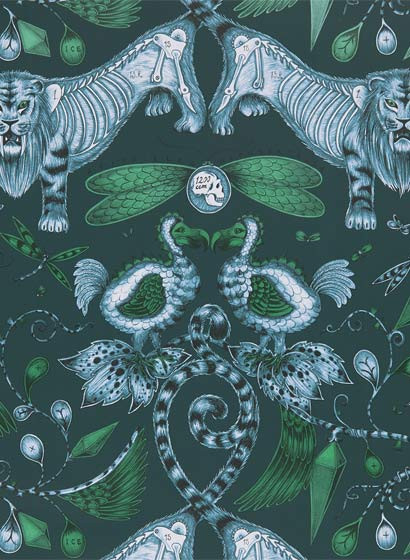 Bizarre Tapete Extinct von Clarke & Clarke - Navy-4063.3 Bizarre Tapete Extinct von Clarke & Clarke - Navy-4063.3