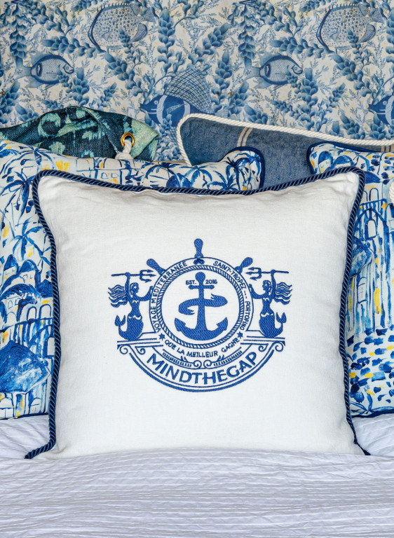 Mindthegap Voyage Cushion-5992 Mindthegap Voyage Cushion-5992