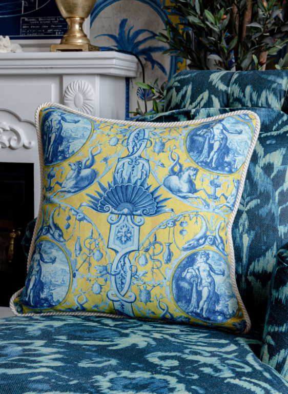 Mindthegap Calypso Cushion-5996 Mindthegap Calypso Cushion-5996