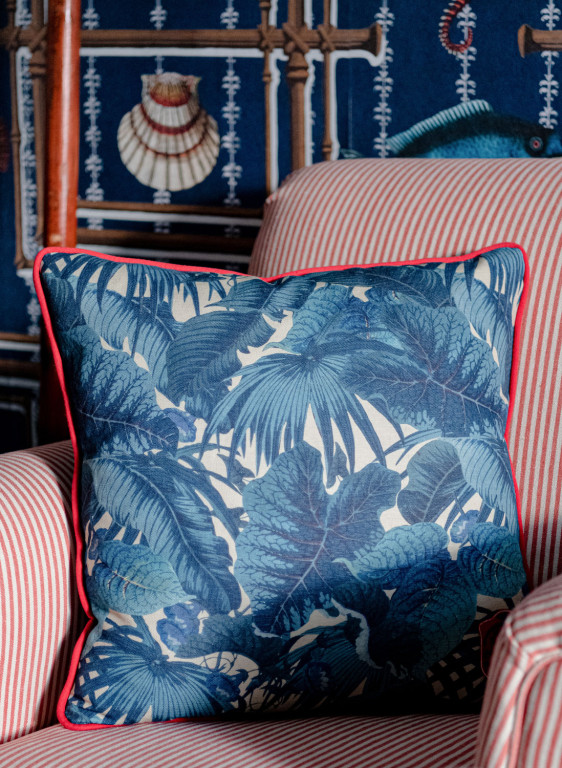 Mindthegap Paradeisos Cushion-5999 Mindthegap Paradeisos Cushion-5999