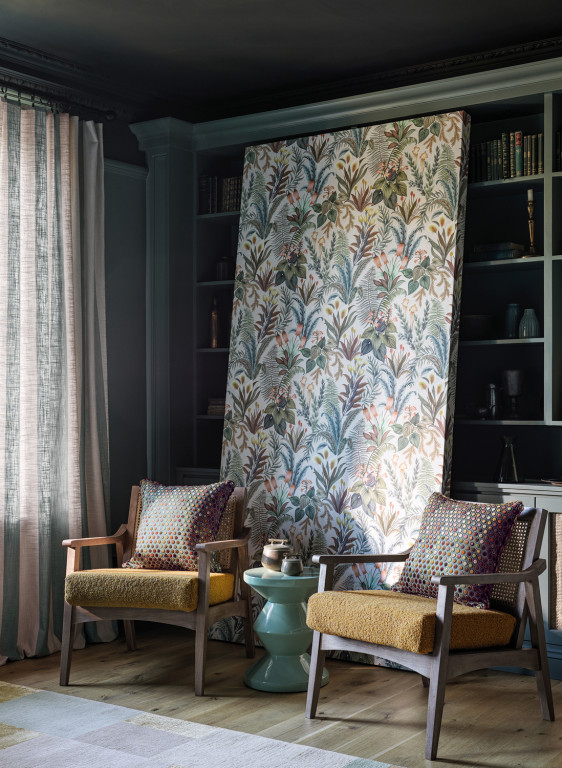 Osborne & Little Wallpaper Calla Lily-9668 Osborne & Little Wallpaper Calla Lily-9668