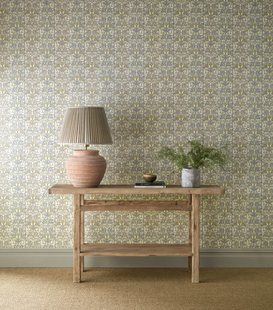 Morris & Co Wallpaper Oak & Blossom
