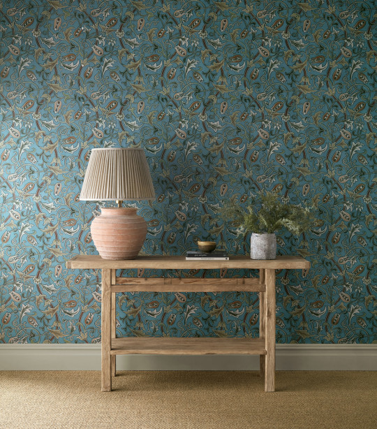 Morris & Co Wallpaper Scrolling Tulip