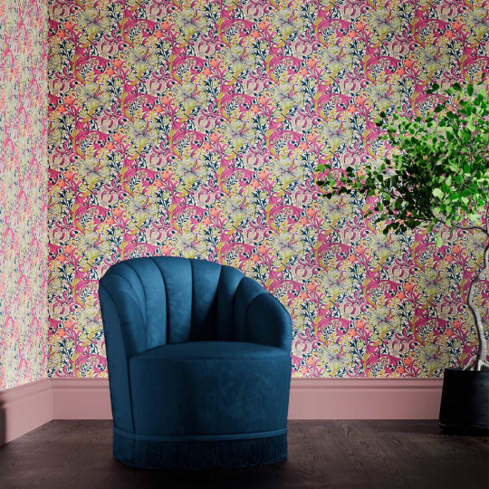 Morris & Co Wallpaper Golden Lily - Pink Fizz