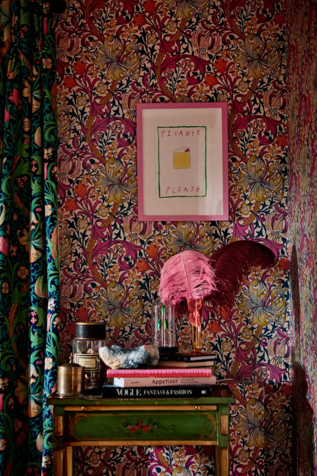 Morris & Co Wallpaper Golden Lily - Pink Fizz