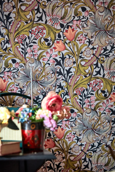 Morris & Co Wallpaper Golden Lily - Espresso