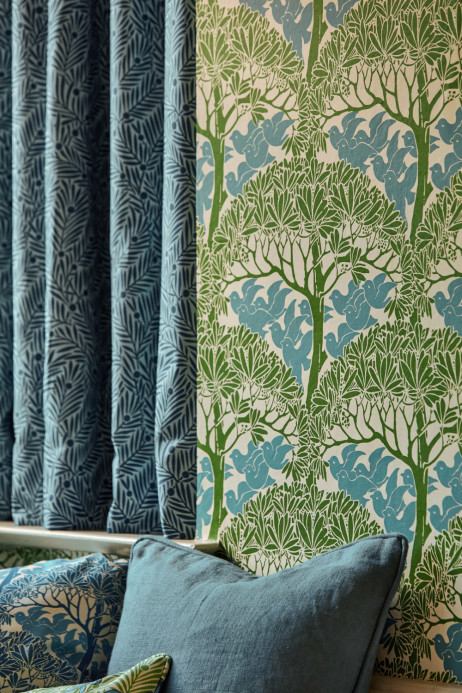 Morris & Co Wallpaper The Savaric