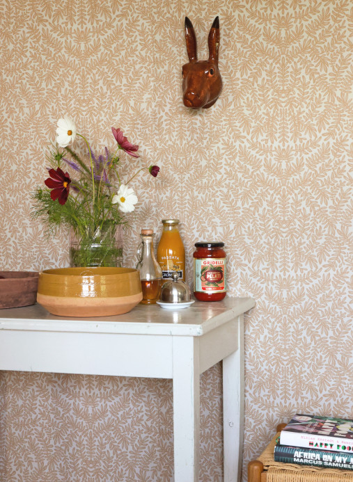 Majvillan Wallpaper French Blond