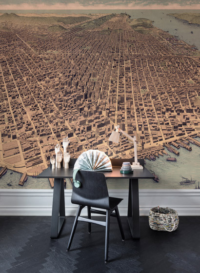 Wandbild A City Rises von Rebel Walls