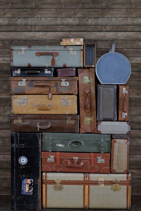 Wandbild Stacked Suitcases von Rebel Walls - Pile