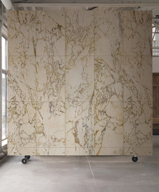 NLXL Wallpaper Beige Marble