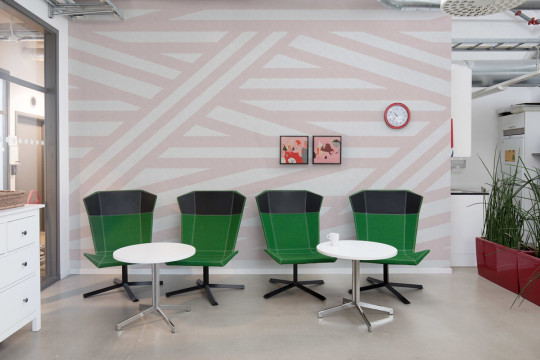 Streifentapete Sailors Sea von Rebel Walls - Pink