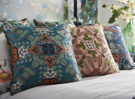 Clarke & Clarke Fabric Emerald Forest - Jacquard - Midnight