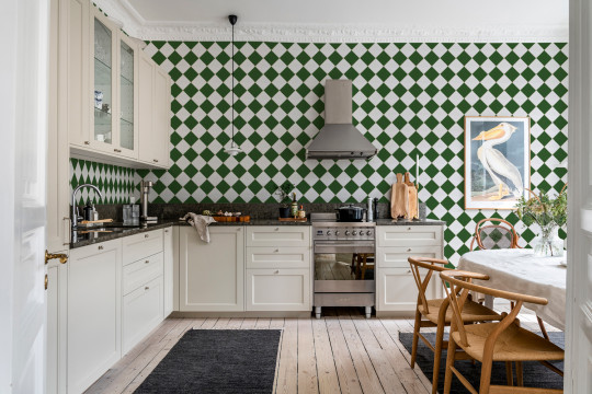 Rebel Walls Wallpaper Checkered Tiles - White/ Green