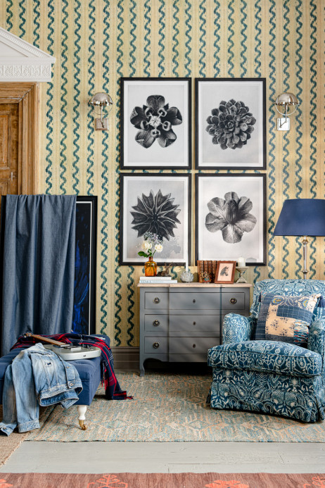Mindthegap Wallpaper Vintage Ikat