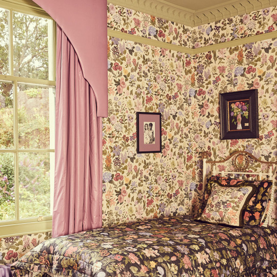 House of Hackney Wallpaper Floralia - Ecru