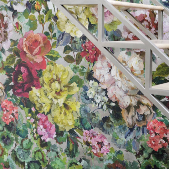 Designers Guild Mural Grandiflora Rose - Dusk