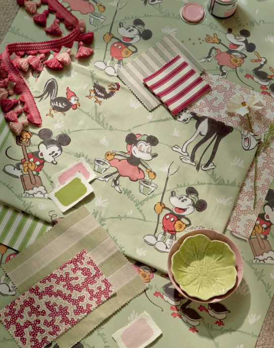 Sanderson Wallpaper Mickey at the Farm - Macaron Green