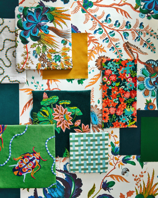 Harlequin Wallpaper Wonderland Floral - Lapis/ Emerald/ Carnelian