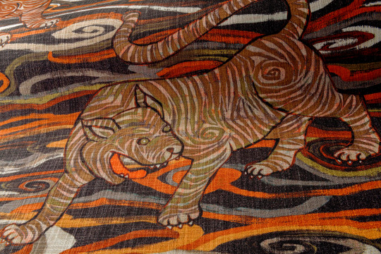 Arte International Tapete Tigris - Burnt Sienna