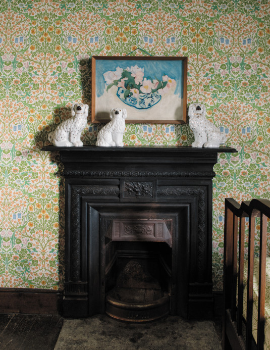Morris & Co Wallpaper Blackthorn - Spring