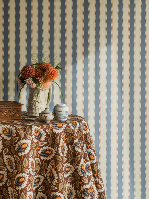 Långelid / Von Brömssen Tapete Jagged Stripe - Sky Blue