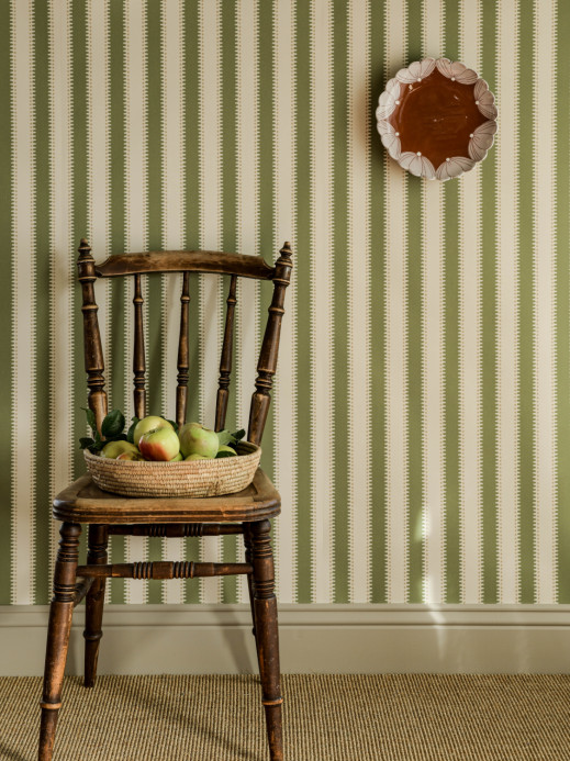 Långelid / Von Brömssen Tapete Jagged Stripe - Leaf Green