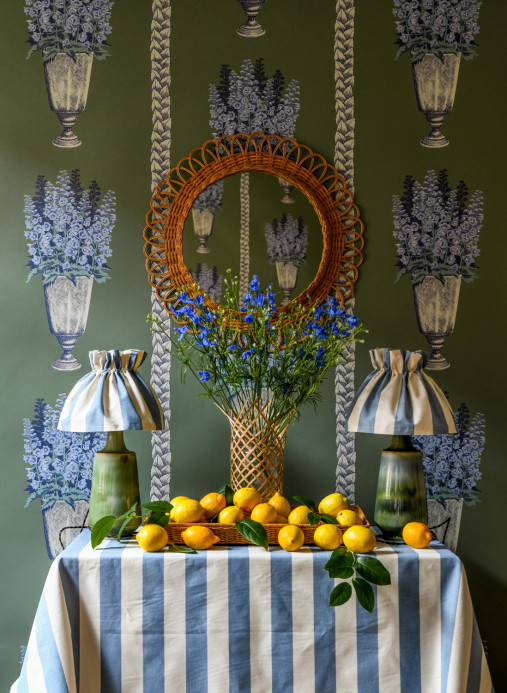 Långelid / von Brömssen Carta da parati Delphinium - Arbour Green