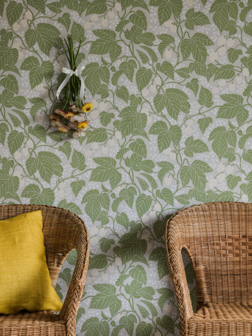 Långelid / von Brömssen Wallpaper Hops and Glory - Leaf Green