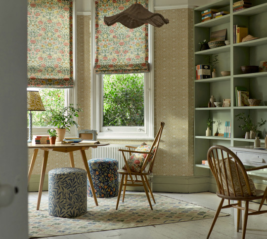 Morris & Co Wallpaper Borage