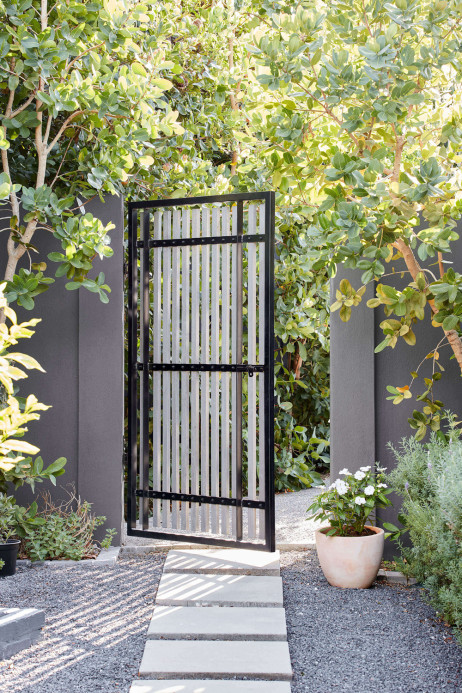 Little Greene Masonry Paint - 5l - Arquerite 250