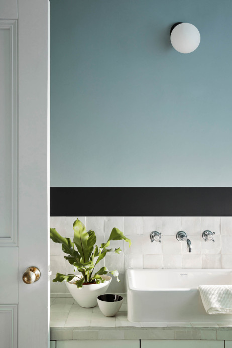 Little Greene Absolute Matt Emulsion - 2,5l - Lamp Black 228