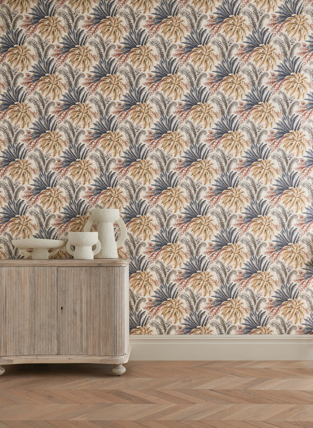 Floral wallpaper Paloma by Osborne & Little