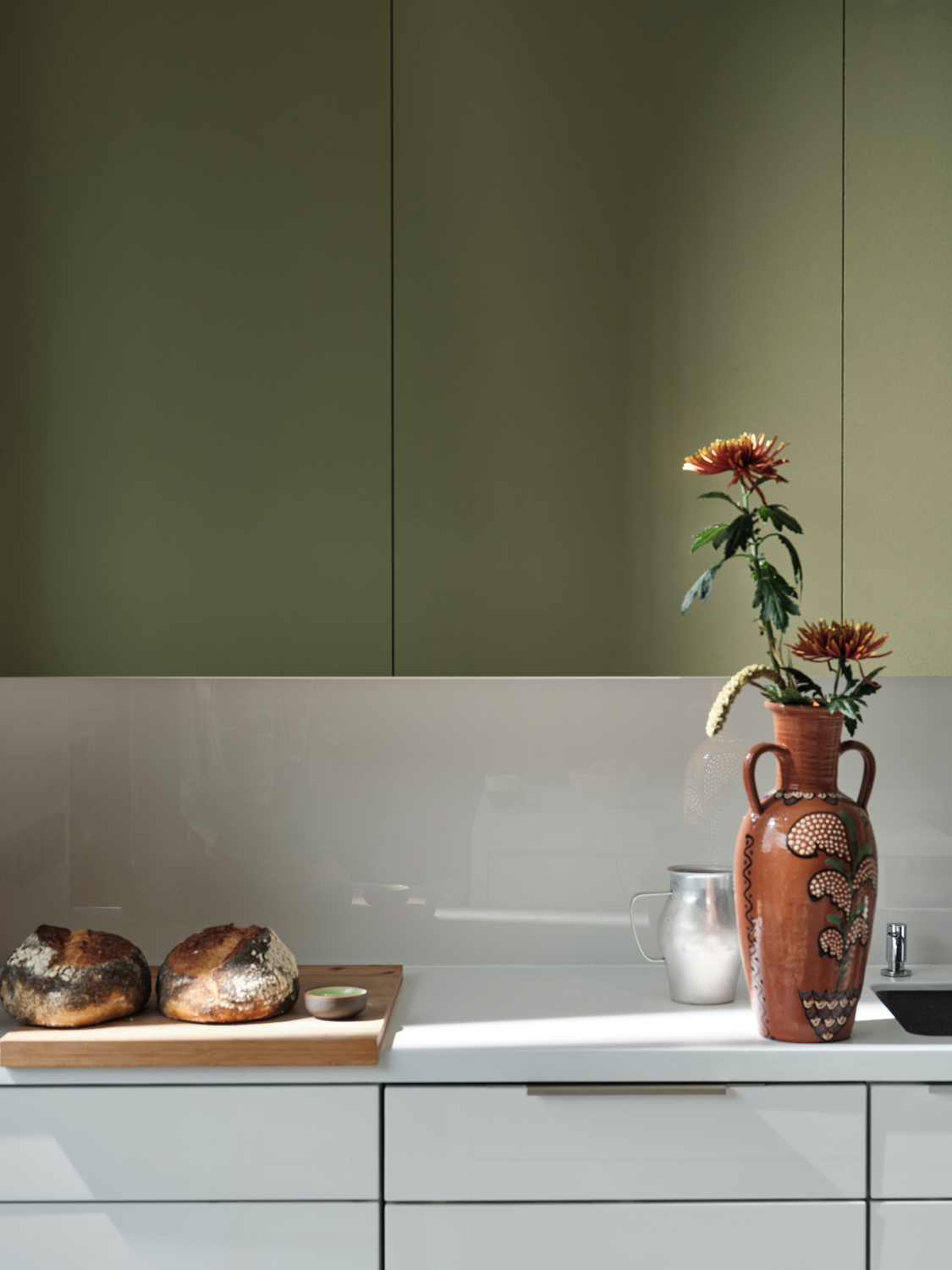 Farrow & Ball Modern Eggshell